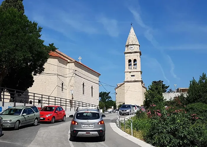 Lotus Apartment Split