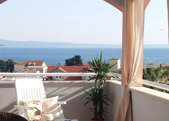 Apartment Lotus Split