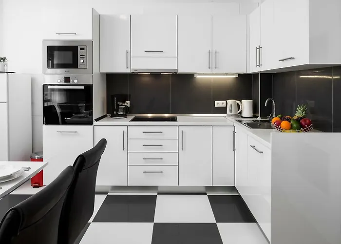 Apartment Lotus Split